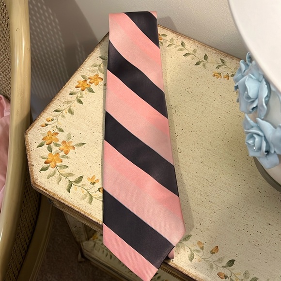 Calvin Klein Other - Vintage Calvin Klein Tie 100% Silk Like New